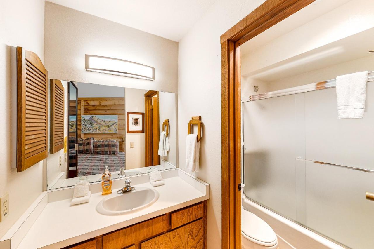 Huntington Lake Condo 92 Lakeshore エクステリア 写真