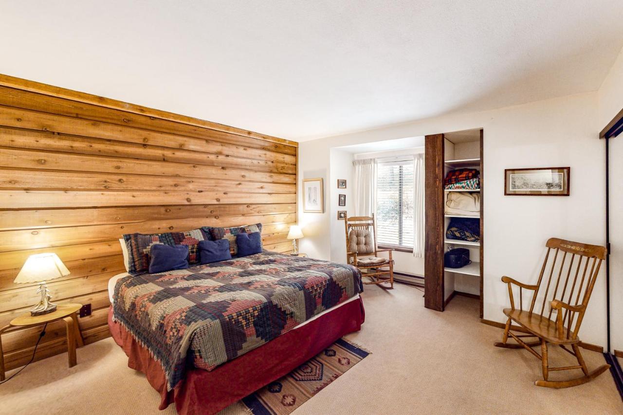 Huntington Lake Condo 92 Lakeshore エクステリア 写真