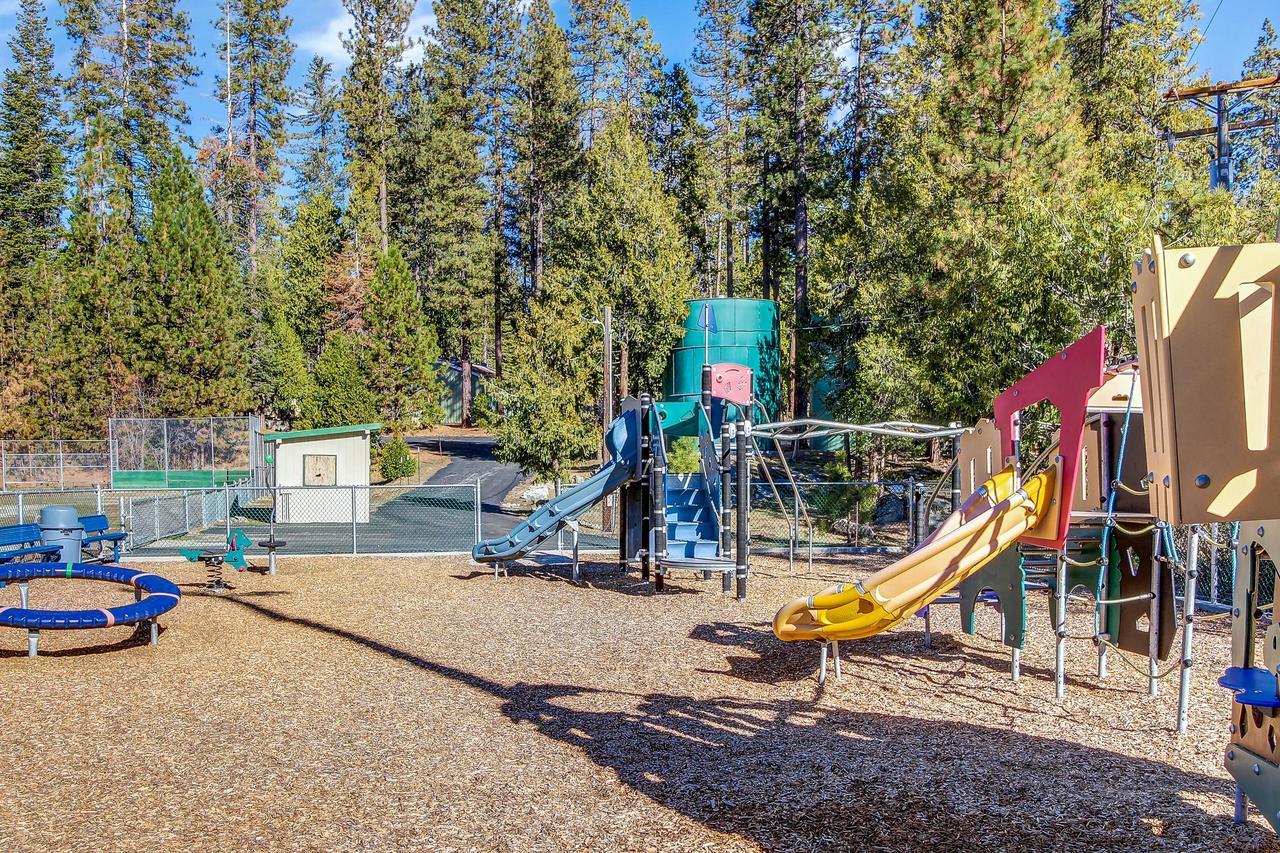 Huntington Lake Condo 92 Lakeshore エクステリア 写真